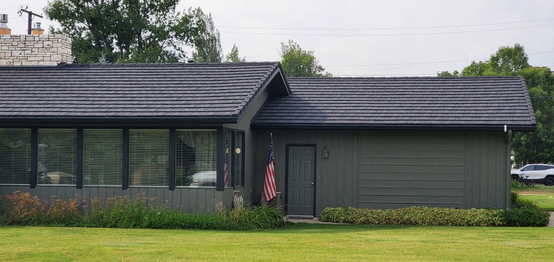 Charcoal Shake on a real home roof